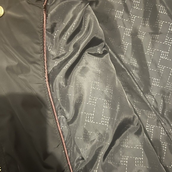 Cole Haan Signature Women's Long Down Coat; Black; Gold Zipper, Size lar… - Picture 8 of 11